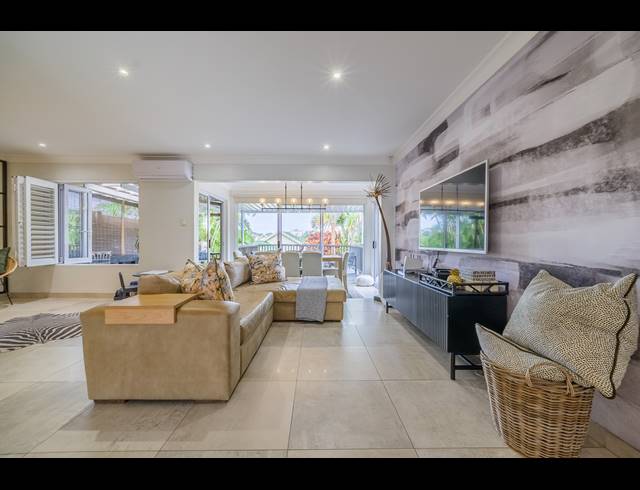 3 BEDROOM SIMPLEX FOR SALE IN SOMERSET PARK